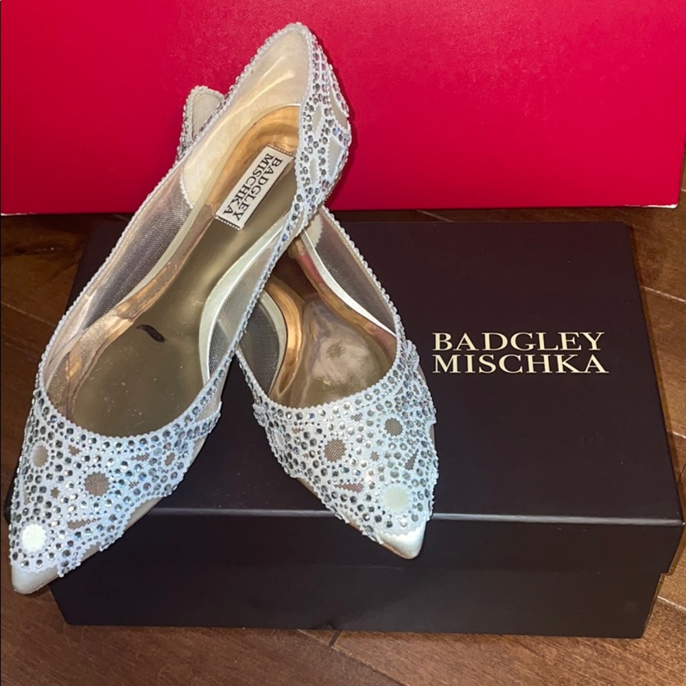 Badgley Mischka Gigi flats